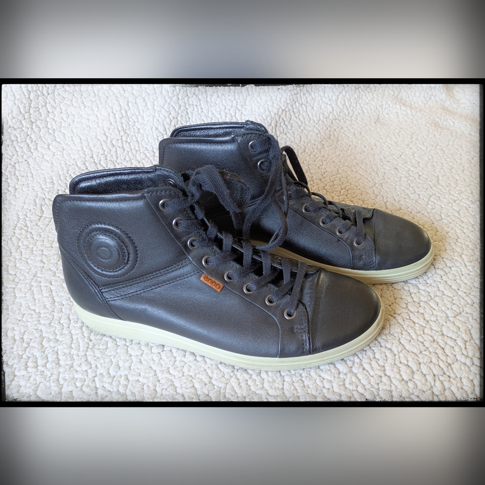 Ecco Women High-Top Sneakers, Size 8